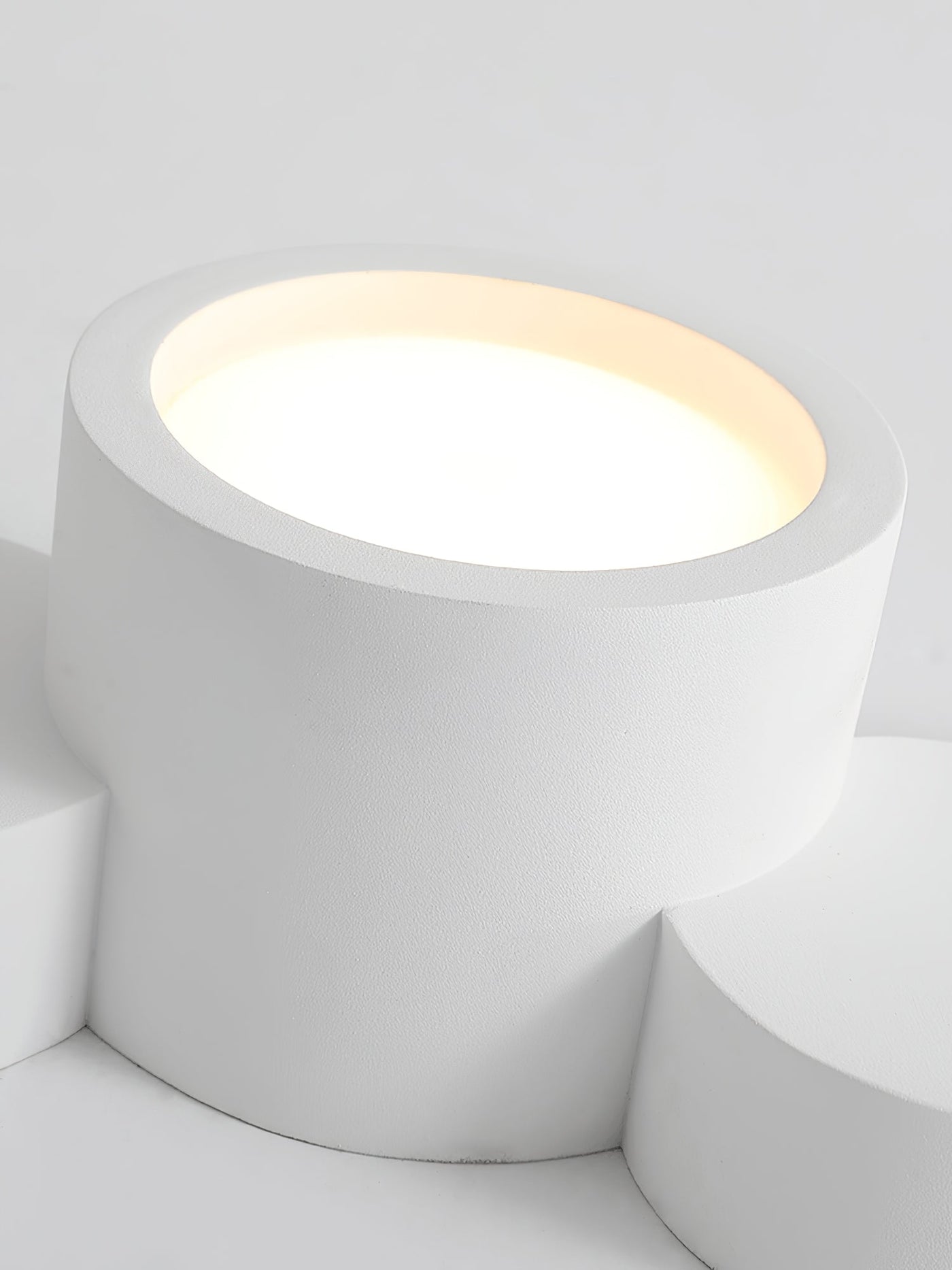AuraCircle - Stylish Round Ceiling Light