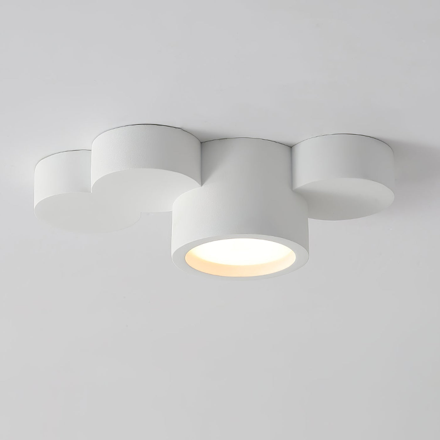 AuraCircle - Stylish Round Ceiling Light