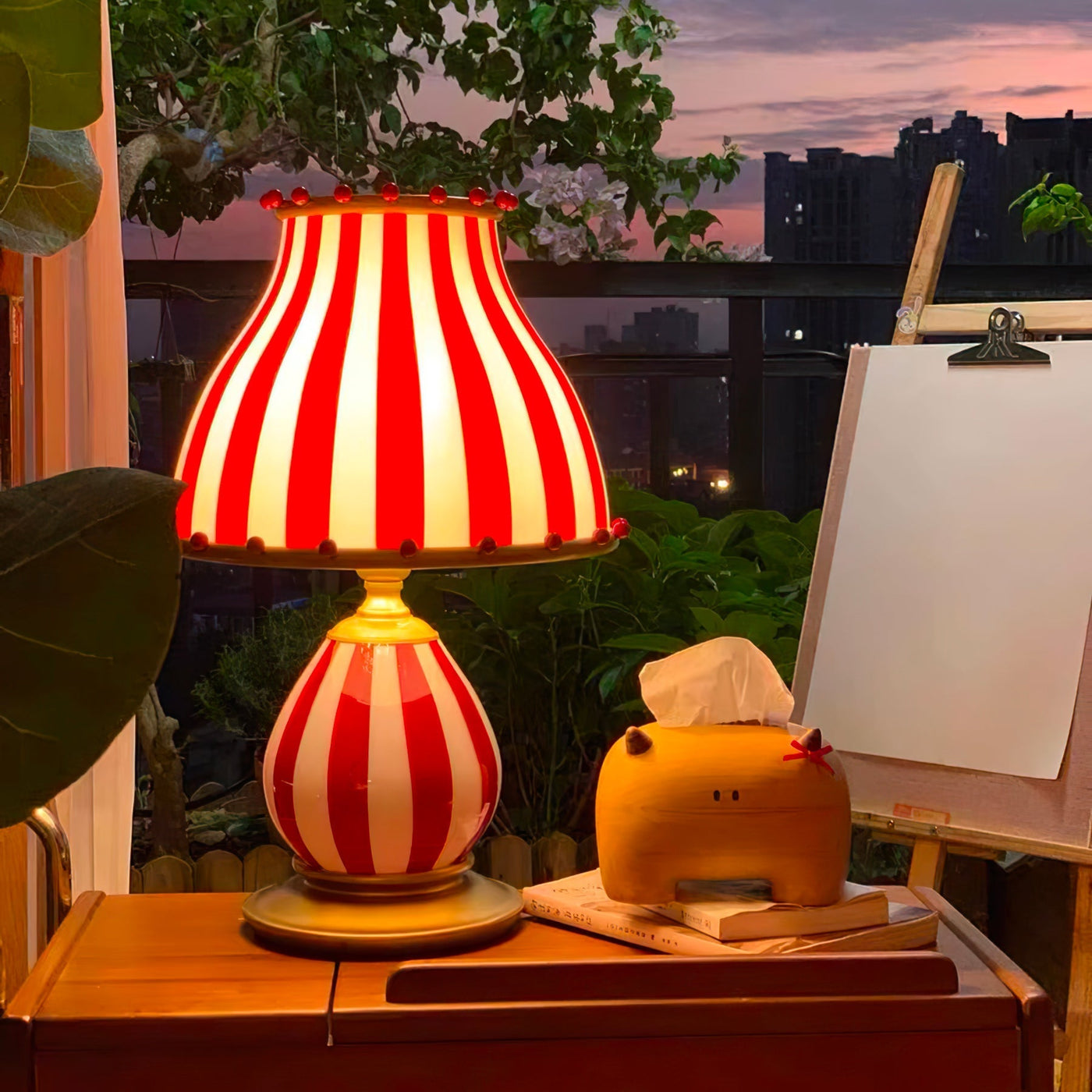 JollyGlow - Table Lamp with Circus Elements and Lively Lighting