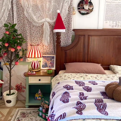 JollyGlow - Table Lamp with Circus Elements and Lively Lighting