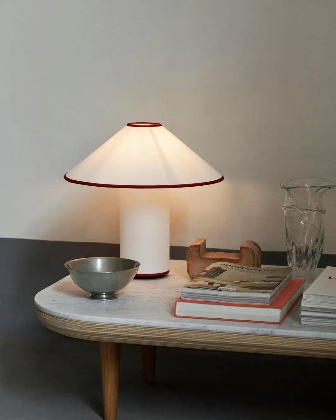 LuxeBeam - Elegant and Modern Table Lamp