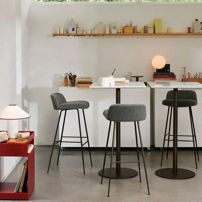 LuxeBeam - Elegant and Modern Table Lamp