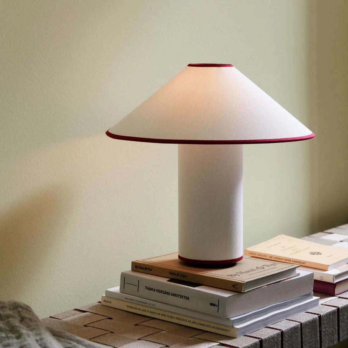 LuxeBeam - Elegant and Modern Table Lamp