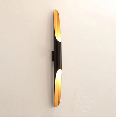 NeoGlow – Postmodern Wall Lamp for a Cutting-Edge Look