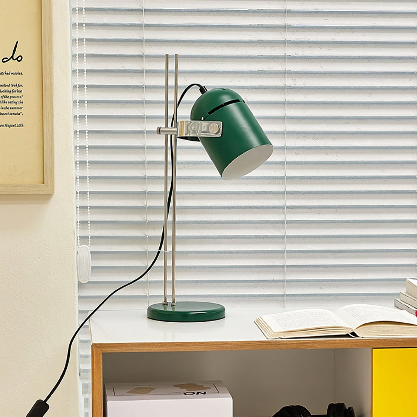 FlexLume - Elegant Lamp with Flexible Design and Warm Glow
