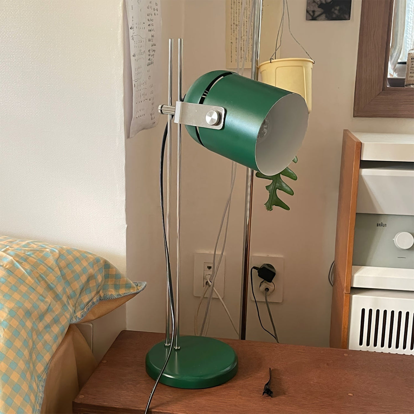 FlexLume - Elegant Lamp with Flexible Design and Warm Glow
