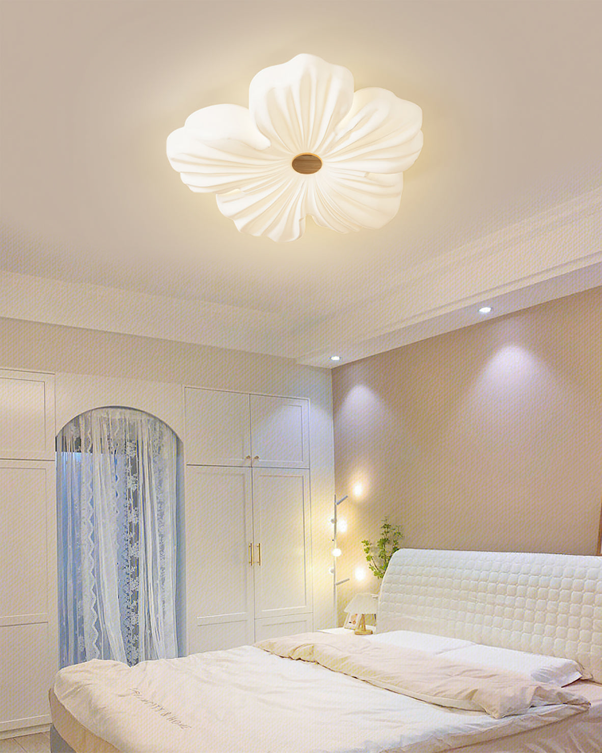 PetalRadiance - Pendant Lamp