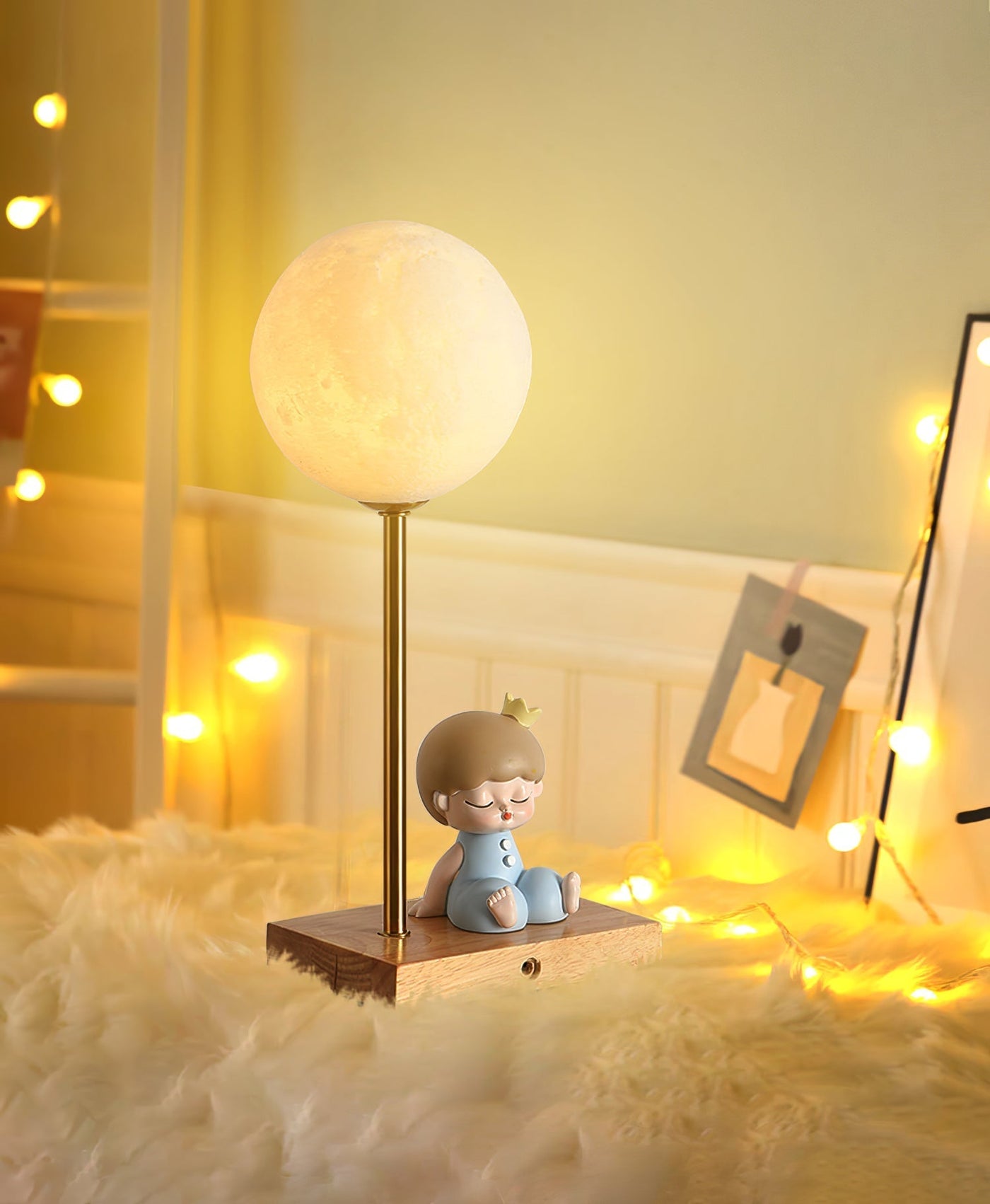 MoonGlow - Creative Table Lamp with Moon Shape and LED Light