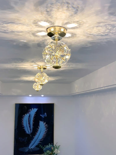 CrystalGlobe - Ceiling Lamp with Polished Crystal Sphere and Classic Design