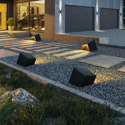 Cube Garden - Solar Outdoor Light with Integrated LED for Garden Spaces