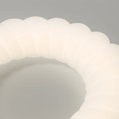 CloudGlow - Ceiling Lamp with Light and Elegant Form