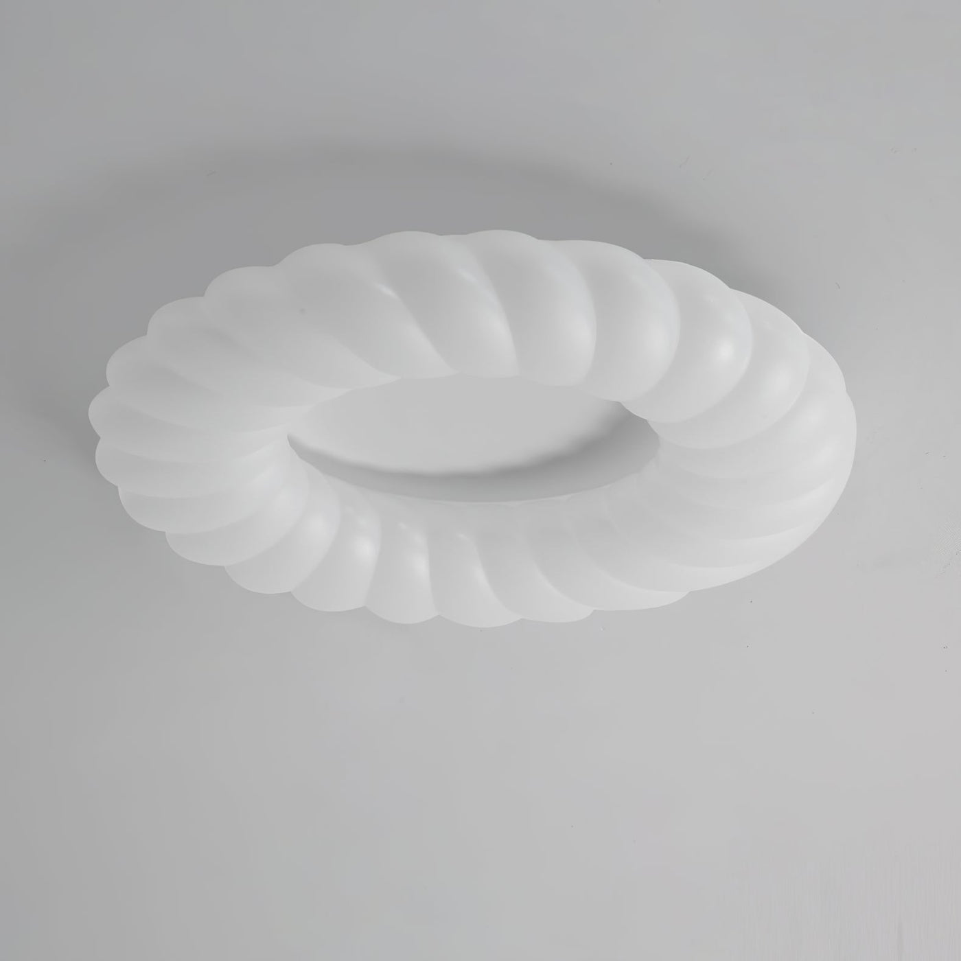 CloudGlow - Ceiling Lamp with Light and Elegant Form