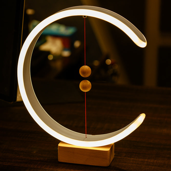 MagniLume - Chic and Modern Light
