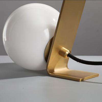 MinimalDaphne - Elegant Lamp with Cozy Glow and Refined Simplicity