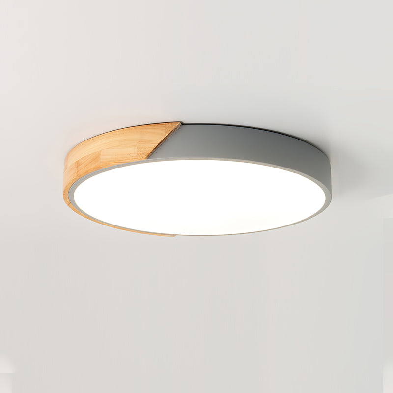 DelphiBeam - Ceiling Lamp with Sophisticated Design and Gentle Illumination