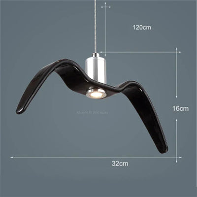 FeatherGlow – Artistic Bird-Inspired Lamp