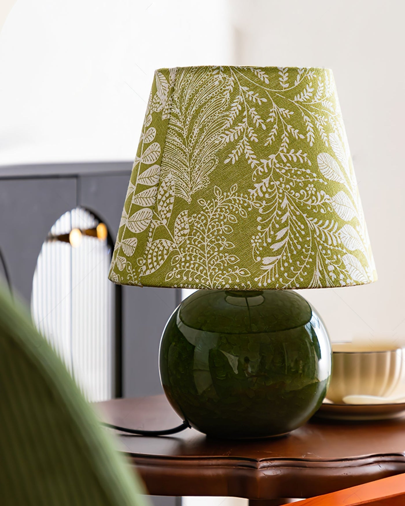 GlowDolly - Contemporary Lamp