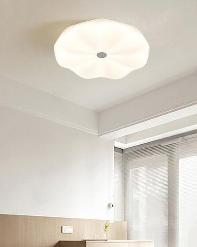 LuxeRing - Ceiling Lamp with Smooth Round Design and Cozy Glow