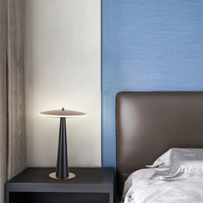 MetalAura – Copper Drum Table Lamp