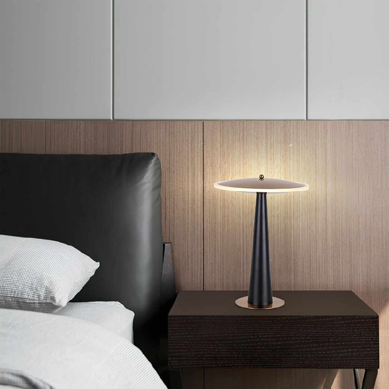 MetalAura – Copper Drum Table Lamp