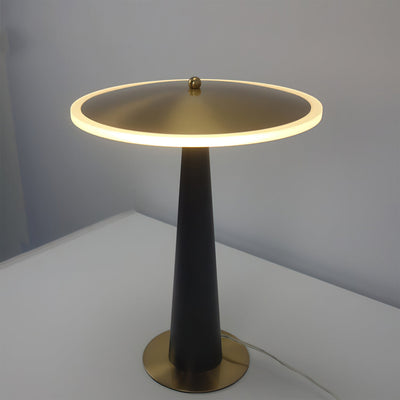 MetalAura – Copper Drum Table Lamp