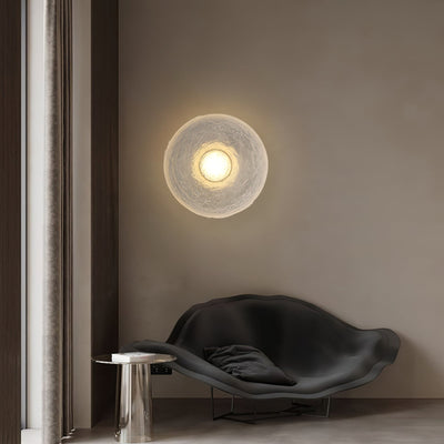 SculptLight – Modern Resin Wall Lamp for Timeless Elegance