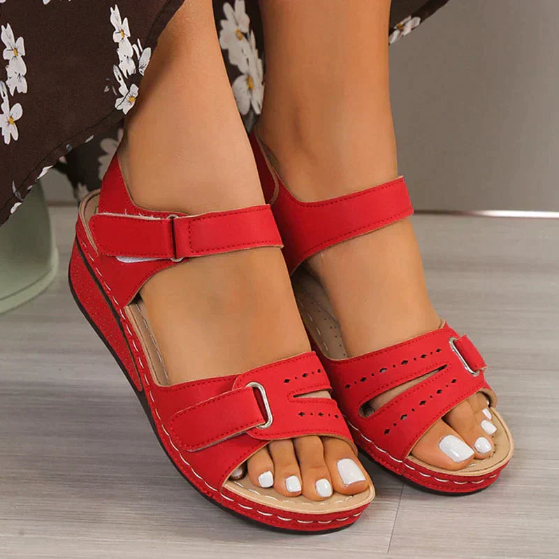 Eco-Friendly Summer Sandals with Adjustable Straps for Ultimate Comfort and Style