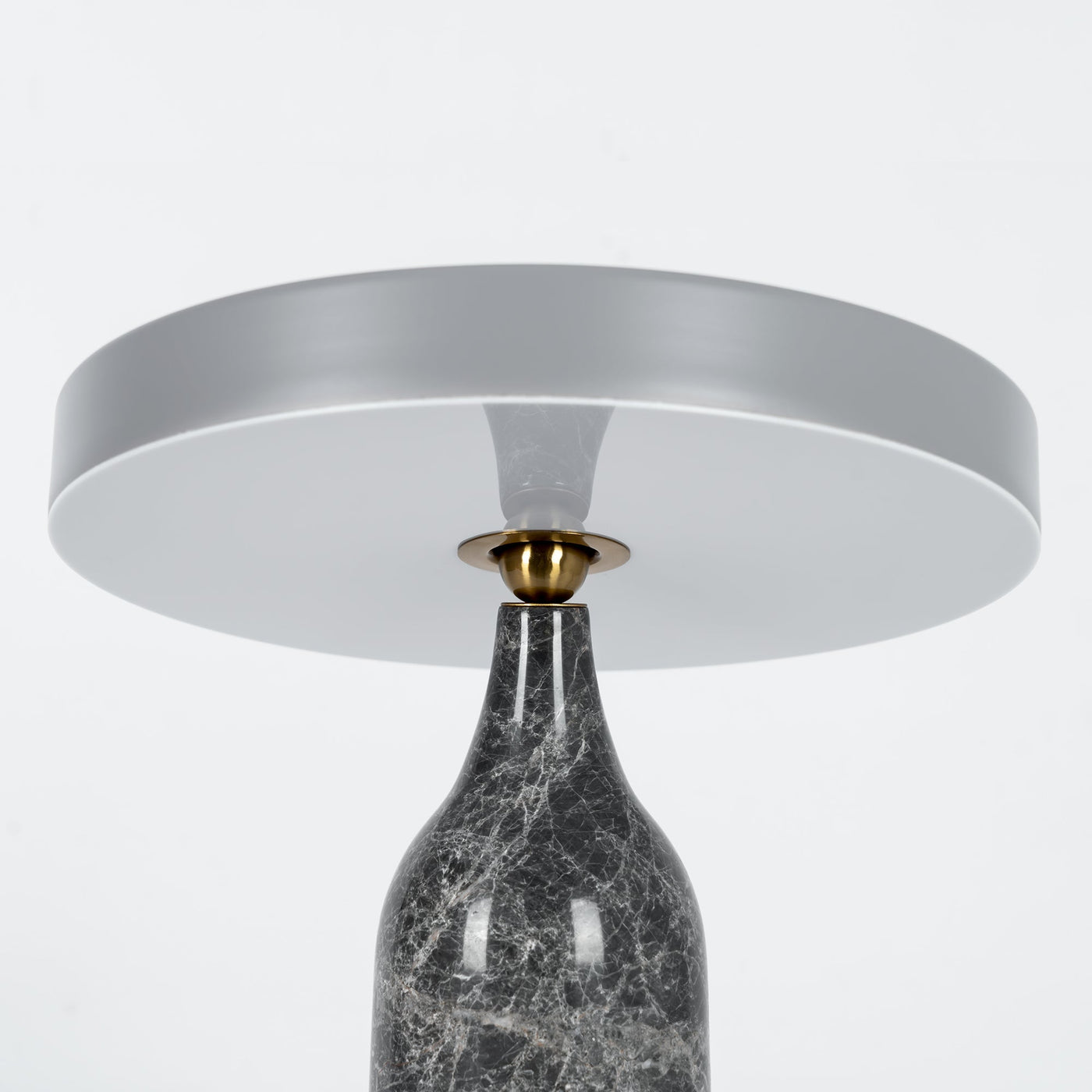 EddyGlow - Table Lamp with Elegant Design and Subtle Light Diffusion