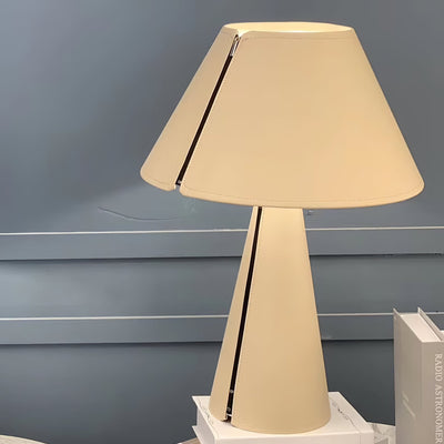 LumenLeaf - Stylish Desk Lamp