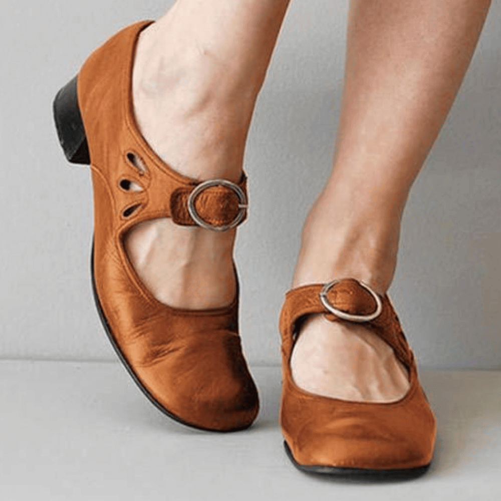 Elegant Leather Sandals with Ergonomic Sole – Stylish and Comfortable Footwear for Every Occasion