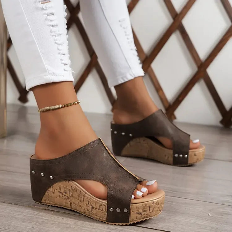 Elegant Orthopedic Women's Sandals with Padded Support and Shock-Absorbing Sole – Comfortable Daily Wear