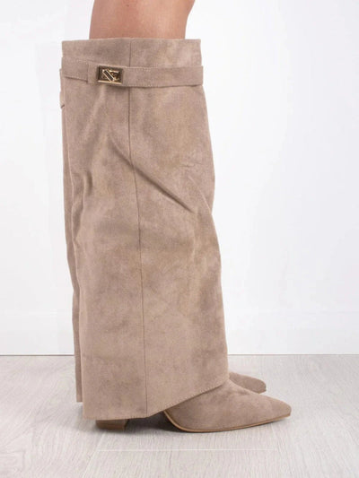 Elegant Suede Ankle Boots with Gold Closure – Stylish and Comfortable Footwear for Any Occasion