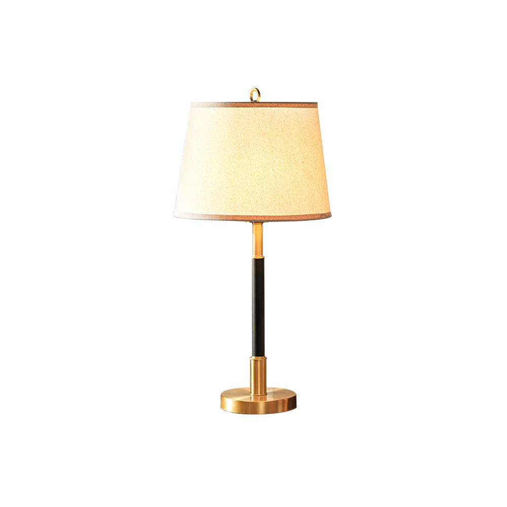 RadiantBrass – Luxurious Brass Table Lamp with Warm Glow
