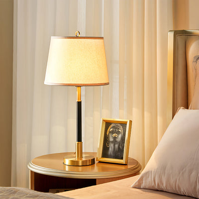 RadiantBrass – Luxurious Brass Table Lamp with Warm Glow