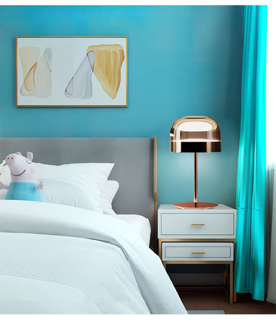SereneGlow - Table Lamp with Harmonious Design and Gentle Light Spread