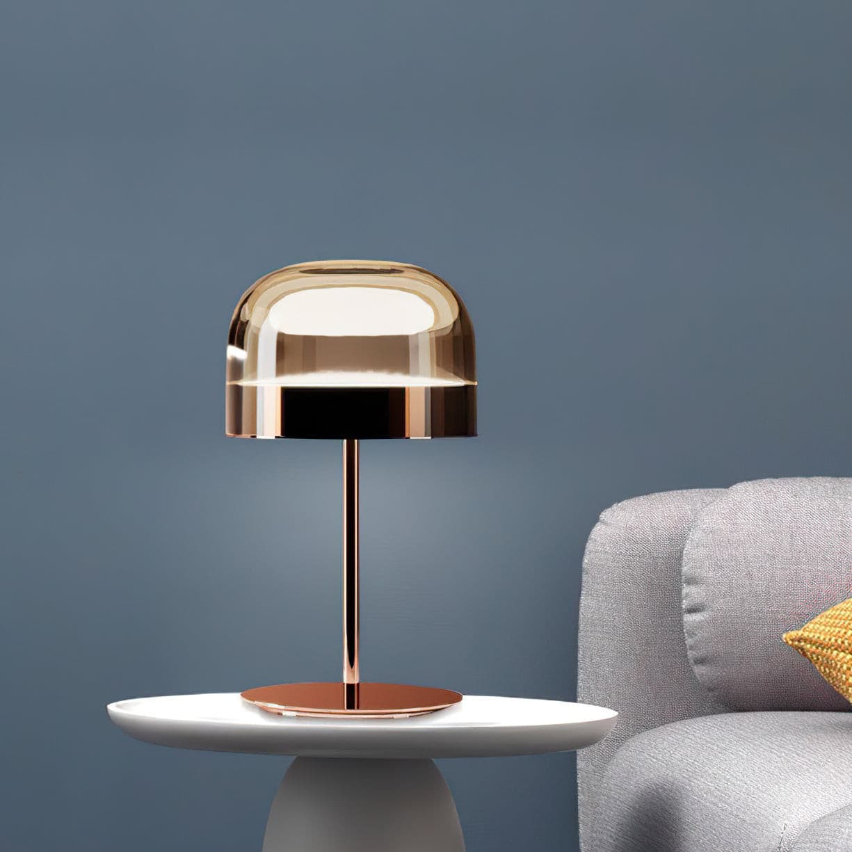 SereneGlow - Table Lamp with Harmonious Design and Gentle Light Spread