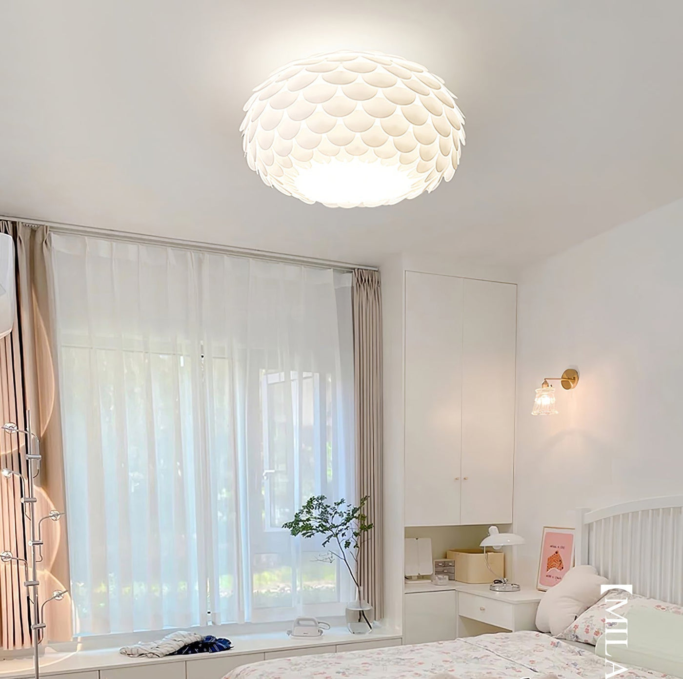 ErgesLuxe - Modern Ceiling Fixture