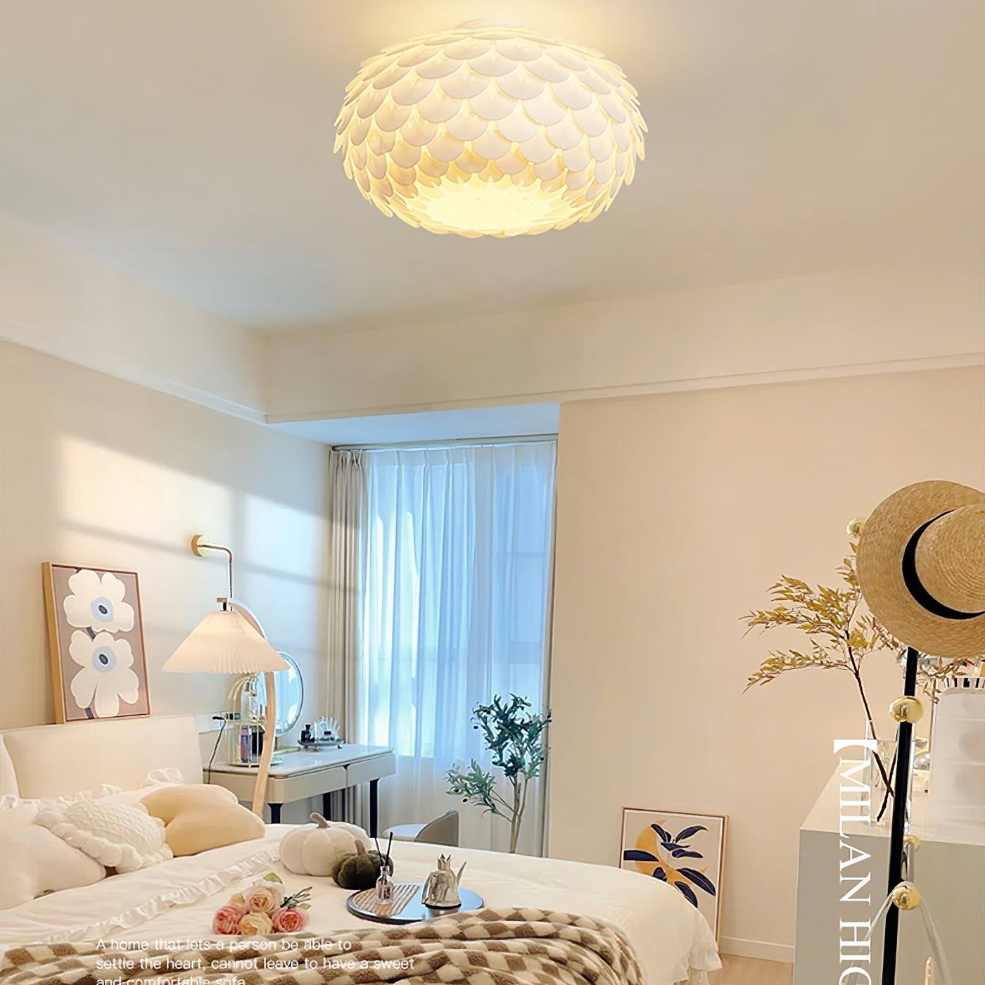 ErgesLuxe - Modern Ceiling Fixture