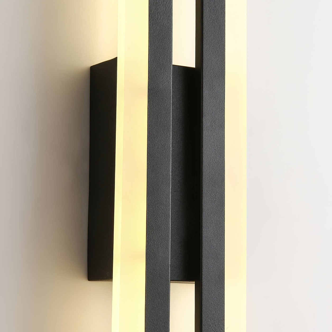 NordicGlow – Sleek LED Wall Lamp for Modern Spaces