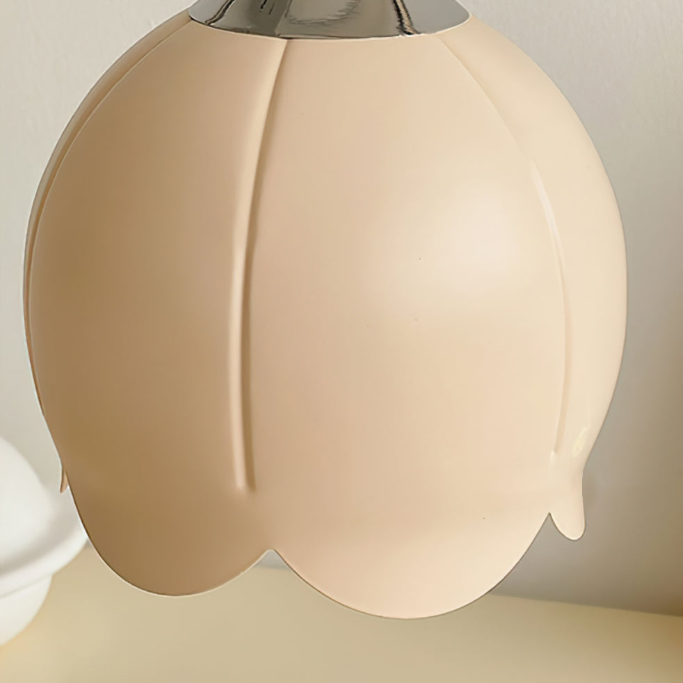 PetalRadiance - Table Lamp