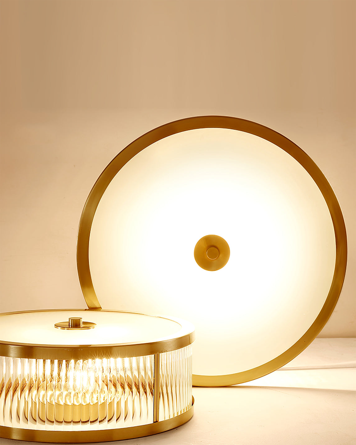 GenevaAura - Ceiling Lamp with Classic Charm and Inviting Light Spread