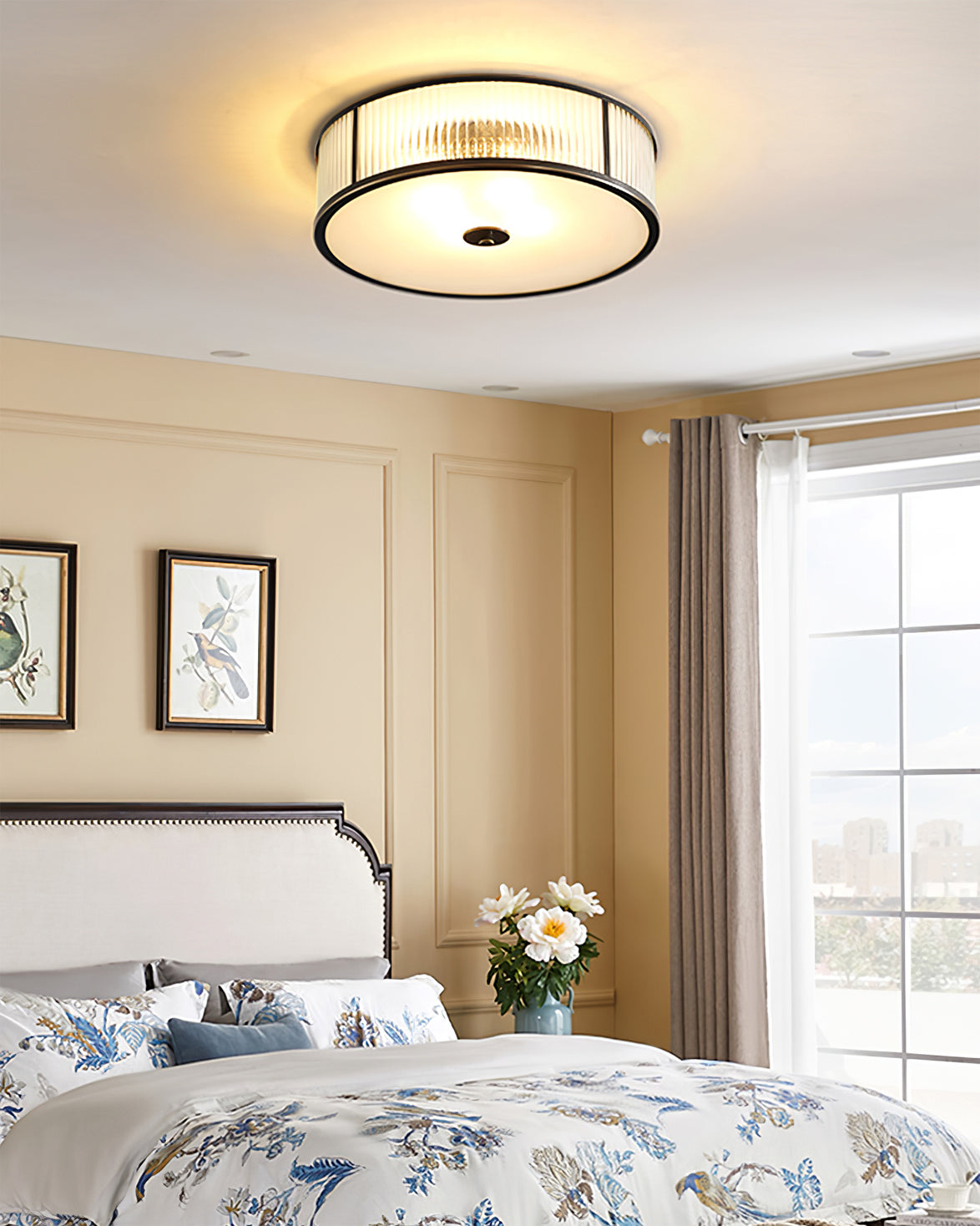 GenevaAura - Ceiling Lamp with Classic Charm and Inviting Light Spread