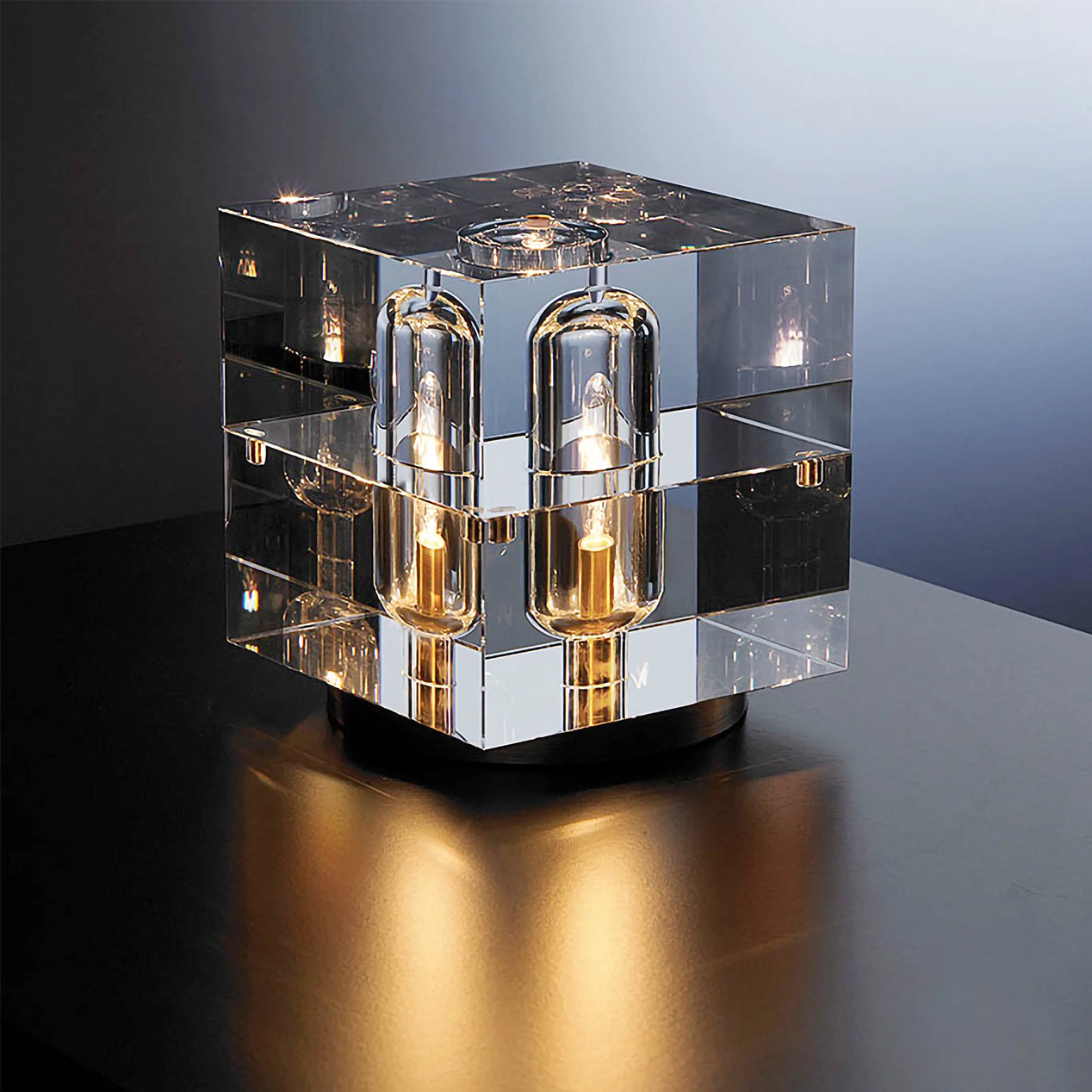 GlaconShine - Sophisticated Desk Light