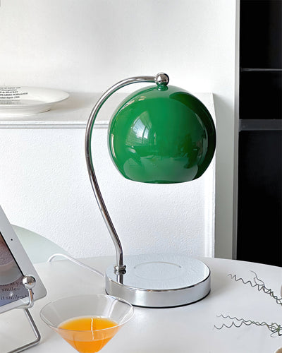 FlameGlow - Table Lamp with Candle-Like Light and Sleek Finish