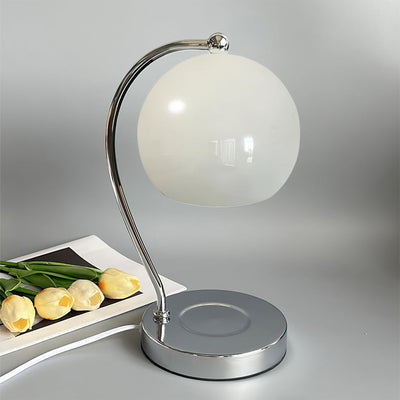 FlameGlow - Table Lamp with Candle-Like Light and Sleek Finish