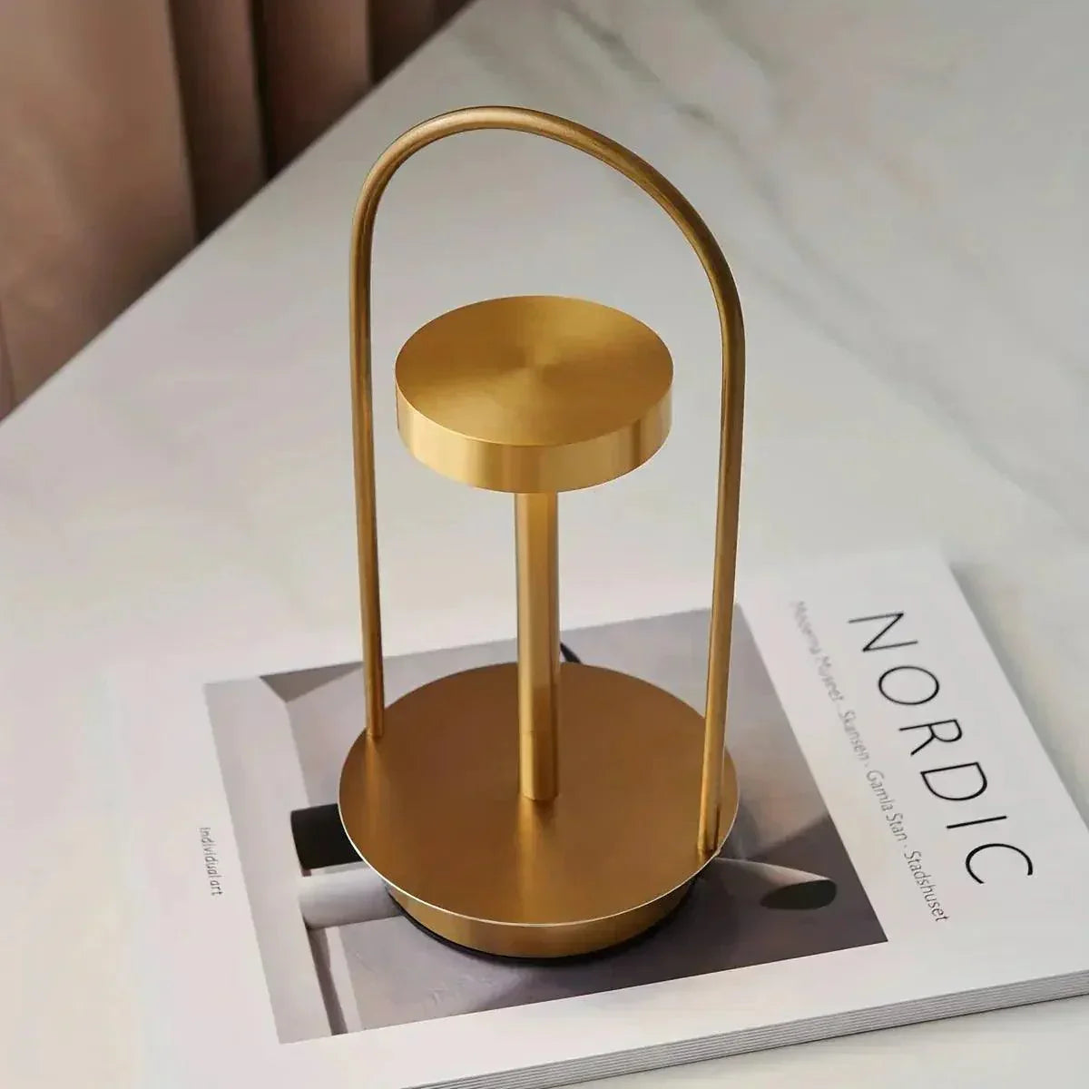 GlowEra - Timeless Retro Table Lamp
