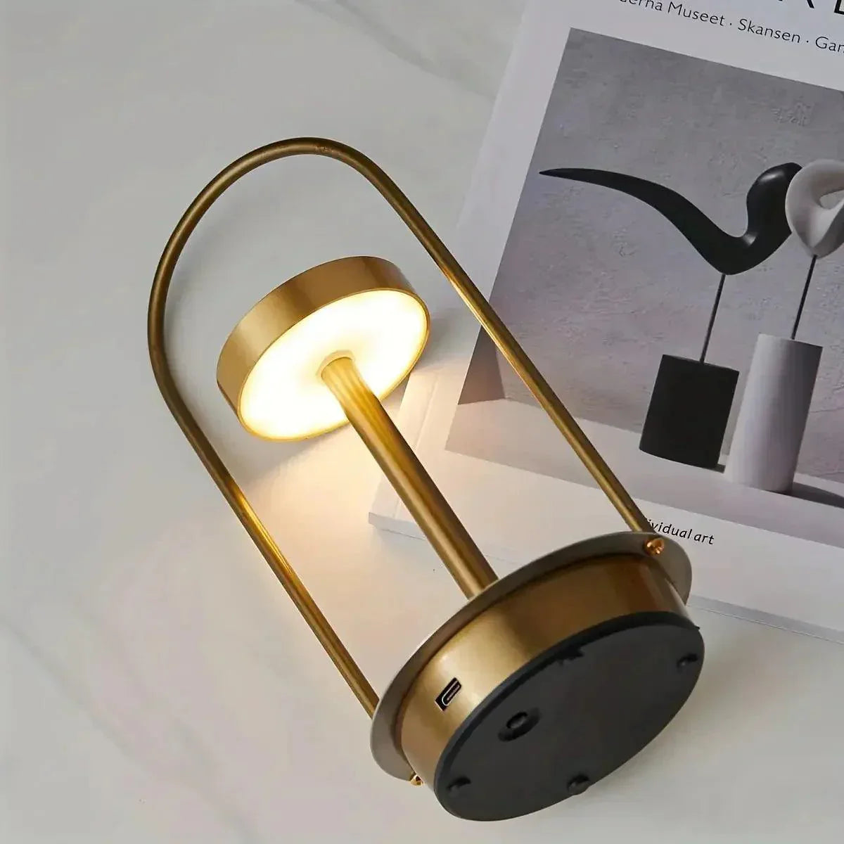 GlowEra - Timeless Retro Table Lamp