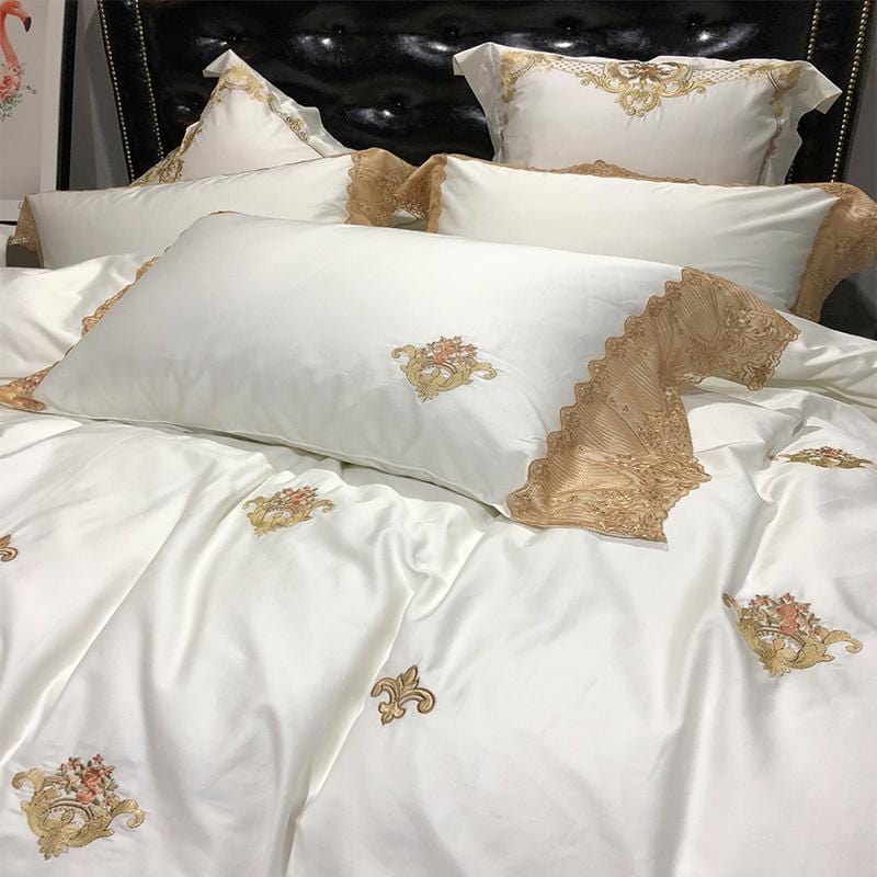 EtherealCotton – Elegant Egyptian Cotton Duvet Set with Toile Print