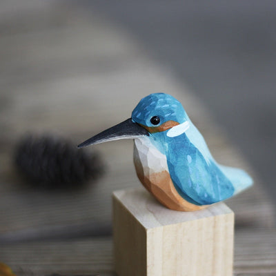 NordicFeathers - Elegant Wooden Bird Figurines
