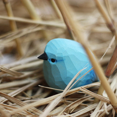 NordicFeathers - Elegant Wooden Bird Figurines